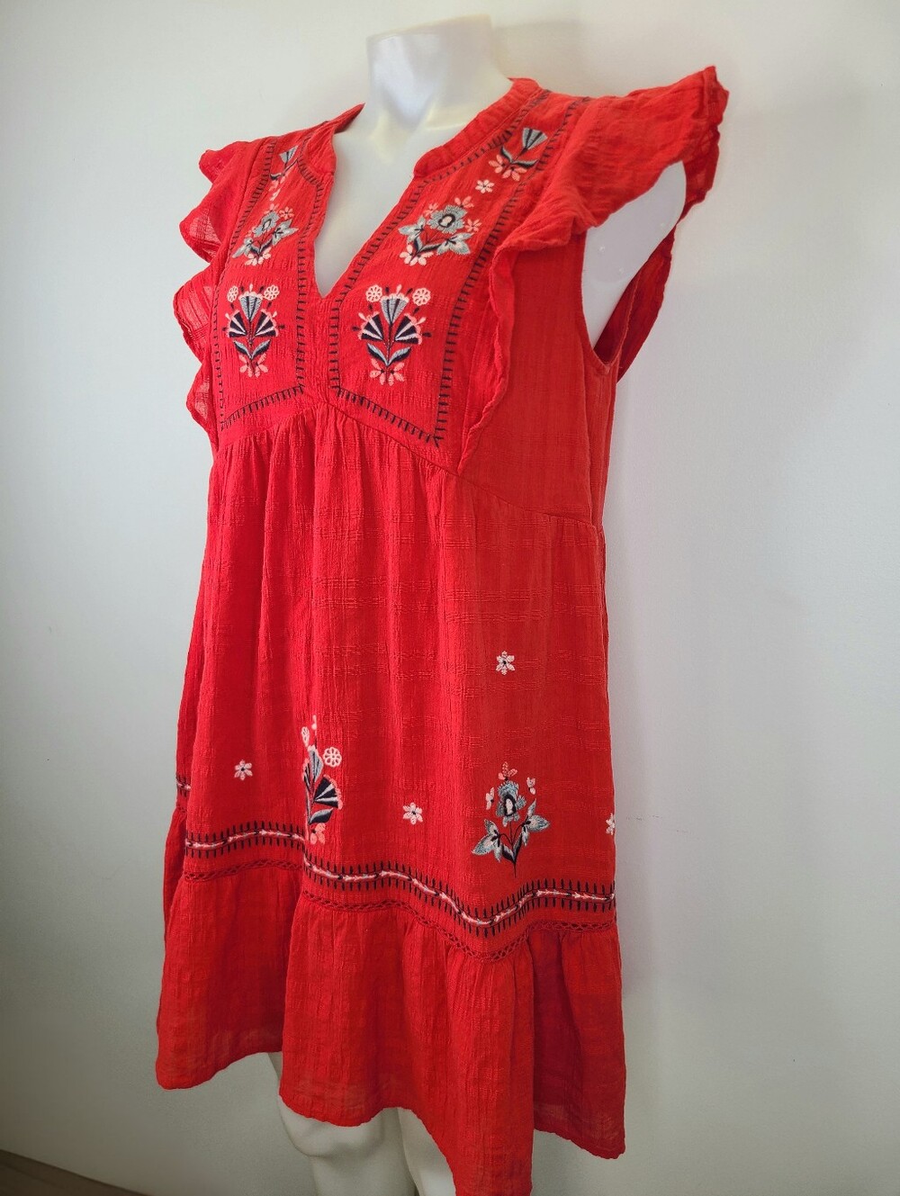 Knox Rose Red Embroidered V-Neck Flutter Ruffle Sleeve Dress 100% Cotton Medium - Picture 6 of 15